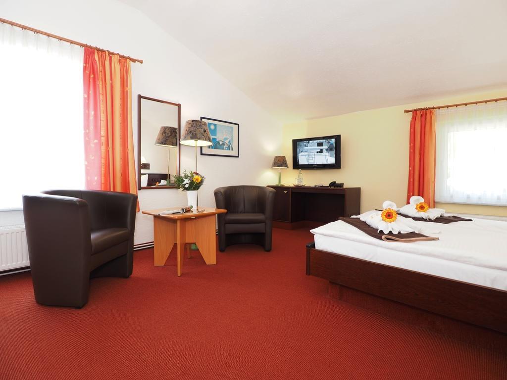 Hotel Stadt Berlin Heringsdorf  Exterior foto
