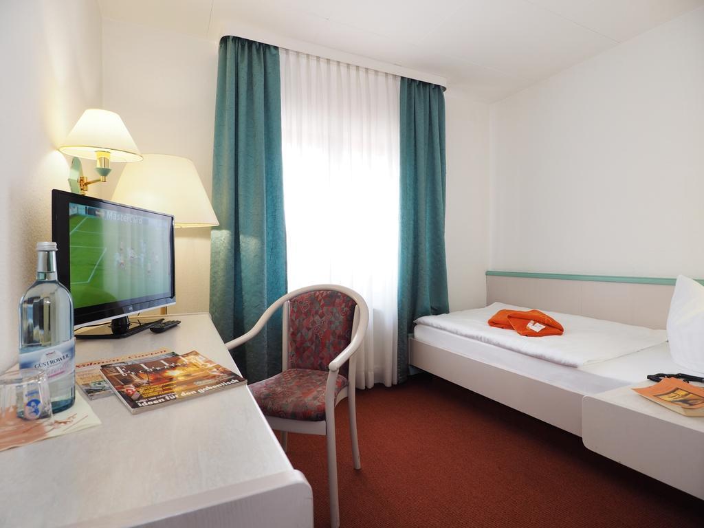 Hotel Stadt Berlin Heringsdorf  Habitación foto